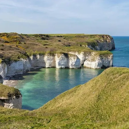 Hot Tub - York - Fishing Lakes - Free Parking - 5 Star Country Park - 5 3* Little Habton